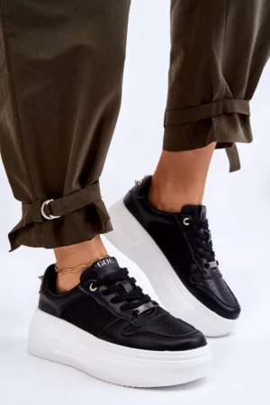 Sieviešu klasiskās sporta kurpes GOE LL2N4061 Melna