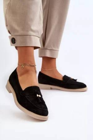 Melnas sieviešu zamšādas mokasīnas ar plakanu papēdi Zazoo 3420