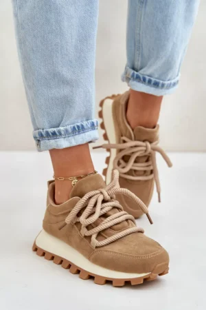 Sporta apavi sporta kurpes uz platformas, izgatavotas no ekoloģiskā zamšāda, brūnas krāsas Riadella