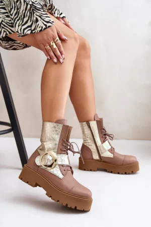 Zazoo 2942 ādas darba apavi ar zelta sprādzi, smilškrāsā