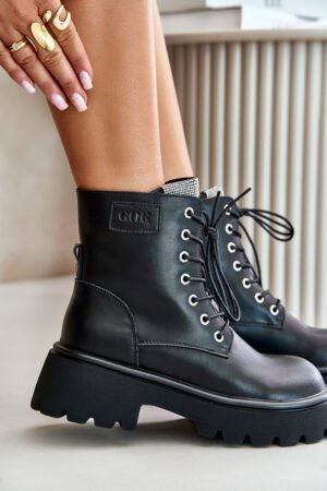 Siltas ādas potītes zābaki sievietēm ar cirkoniju GOE OO2N4125 Melna