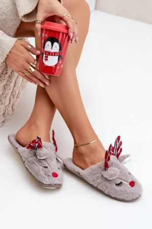 Ziemassvētku čības ar ziemeļbriežu dizainu tumši smilškrāsā Sylaia