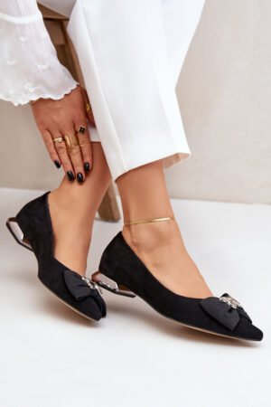 Elegantas zamšādas balerīnas sievietēm ar lenti Laura Messi 2893 Melna