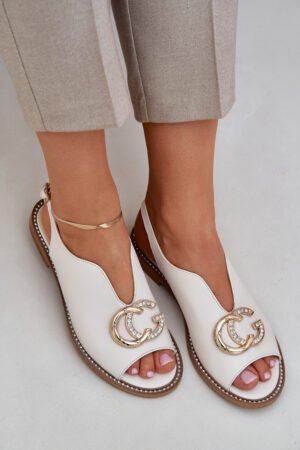 Ādas sandales ar plakanu papēdi un dekoratīviem elementiem, gaiši smilškrāsas Laura Messi 2865