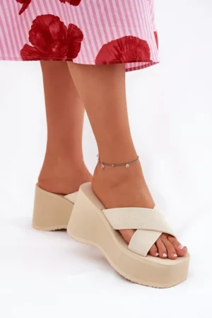 Sieviešu sandales ar papēdi un platformu, smilškrāsas Sevolee