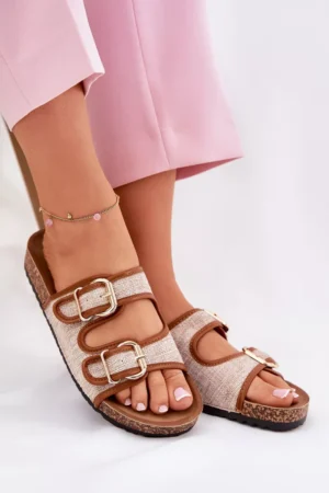 Sieviešu čības no auduma uz korķa platformas ar sprādzēm, kamieļu krāsā Osoffe