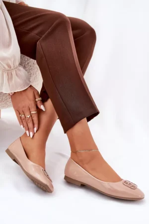 Lakotas elegantas sieviešu baleta kurpes ar dekoratīviem elementiem, smilškrāsas Vinceza 17377