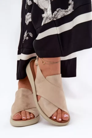 Sieviešu sandales no ekoloģiskās ādas zelta krāsā Tosmelia