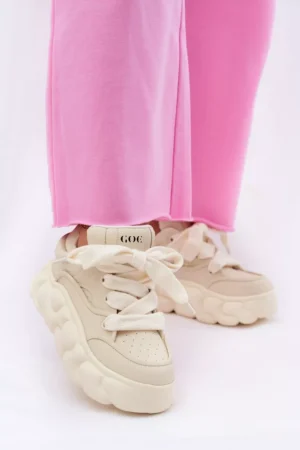 Sieviešu ādas sporta kurpes uz masīvas platformas GOE RR2N4043 smilškrāsas