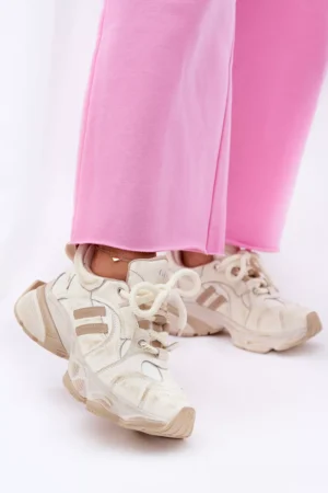 Sieviešu ādas sporta kurpes GOE RR2N4037 Bēša