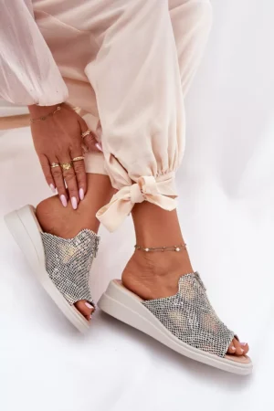 Sieviešu sandales ar papēdi un rāvējslēdzēju, dzīvnieku raksts, smilškrāsas Irriva