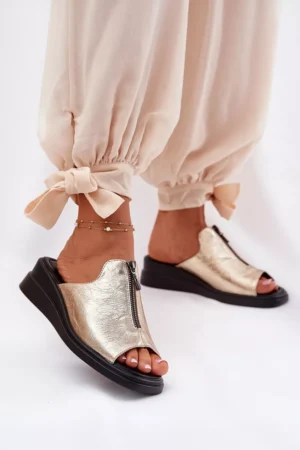 Sieviešu sandales ar papēdi un rāvējslēdzēju, zelta krāsā Irriva