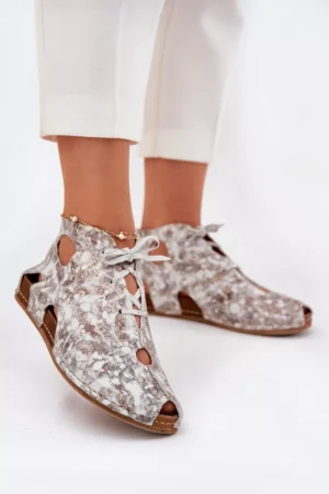 Rakstainas ādas potītes zābaki Maciejka 03426-46 Balts-bēšs