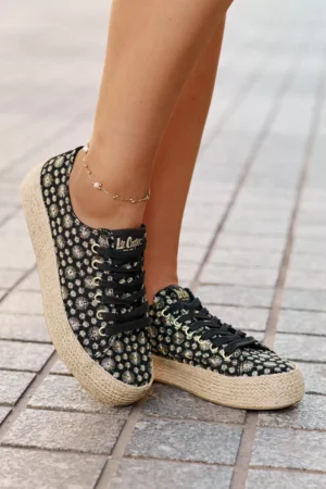 Sieviešu platforma ar rakstu un pītiem elementiem Lee Cooper LCW-25-08-3647L Melna