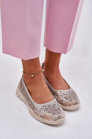 Ādas perforētas vieglās balerīnas zelta krāsā Leaneila