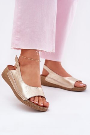 Sieviešu ādas sandales ar platformu Maciejka L7069 Zelta