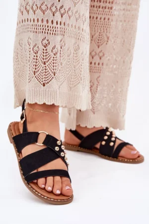 Sieviešu sandales uz plakaniem papēžiem ar zelta kniedēm, melnas Zanira