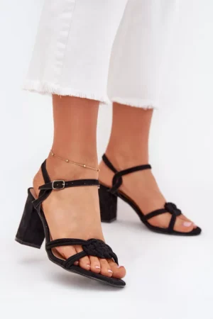 Sieviešu sandales ar blokveida papēdi, melnas Mavira