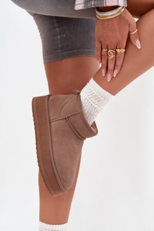 Sieviešu zamšādas sniega kurpes uz platformas Vinceza 97962 smilškrāsas