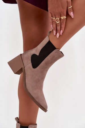 Ādas zamšādas sieviešu potītes zābaki ar papēža oderi Artiker 57C0045 smilškrāsā