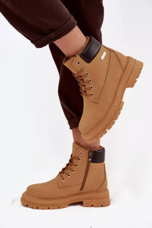 Siltināti sieviešu pārgājienu zābaki ar rāvējslēdzēju Camel Selinda