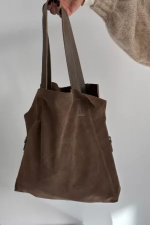 Zamšādas iepirkumu soma tumši smilškrāsā Miraya