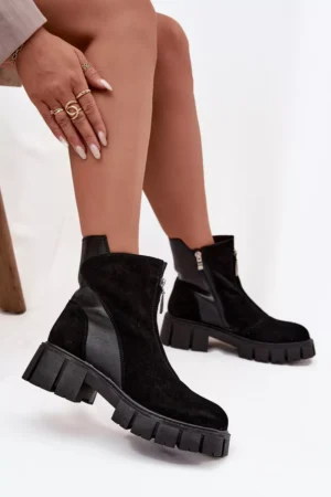 Sieviešu zābaki no īsta zamšāda ar odere D A JC52 874 Melni