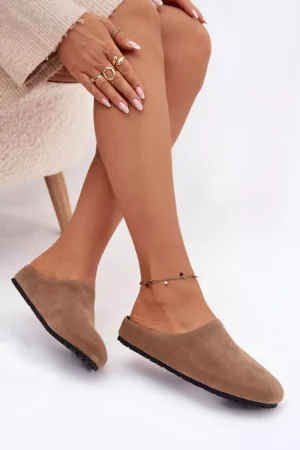 Sieviešu čības no ekoloģiskā zamšāda Khaki Kalvess