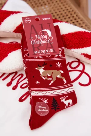 Vīriešu Ziemassvētku zeķes ar skrejošiem ziemeļbriežiem, sarkanas