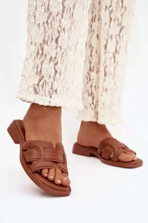 Sieviešu kurpes ar plakanu papēdi Camel Lorania