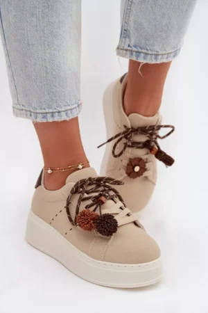 Sieviešu platforma sporta kurpes ar dekoratīviem pomponiem, smilškrāsas Corinna