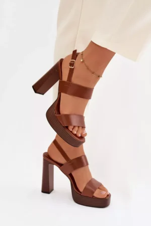 Sieviešu blokveida papēža un platformas sandales no ekoloģiskās ādas, kamieļu krāsā Hanelia