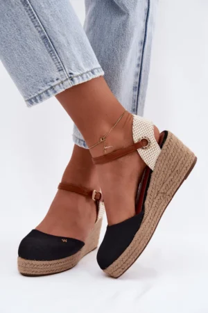 Sieviešu espadrilju sandales uz platformas Wrangler 20261087-25Y melnas