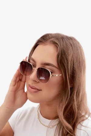 Saulesbrilles ar plānu rāmi UV 400 brūnas